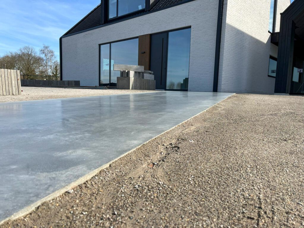 Woonbeton voor buiten impregneren en coaten